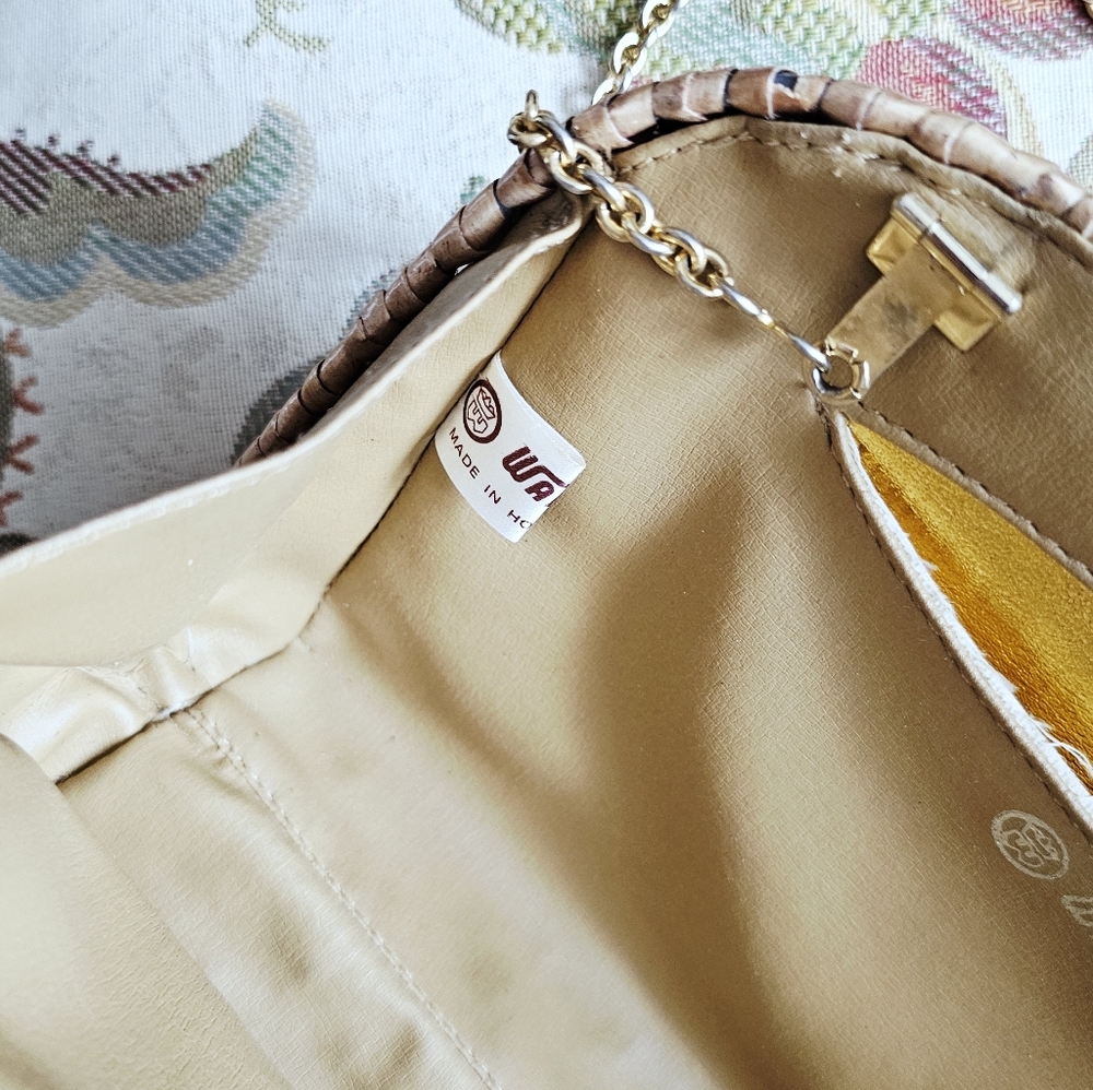 1970's Walborg Rattan Purse. Woven rattan purse. Vintage purse. - Picture 11 of 14